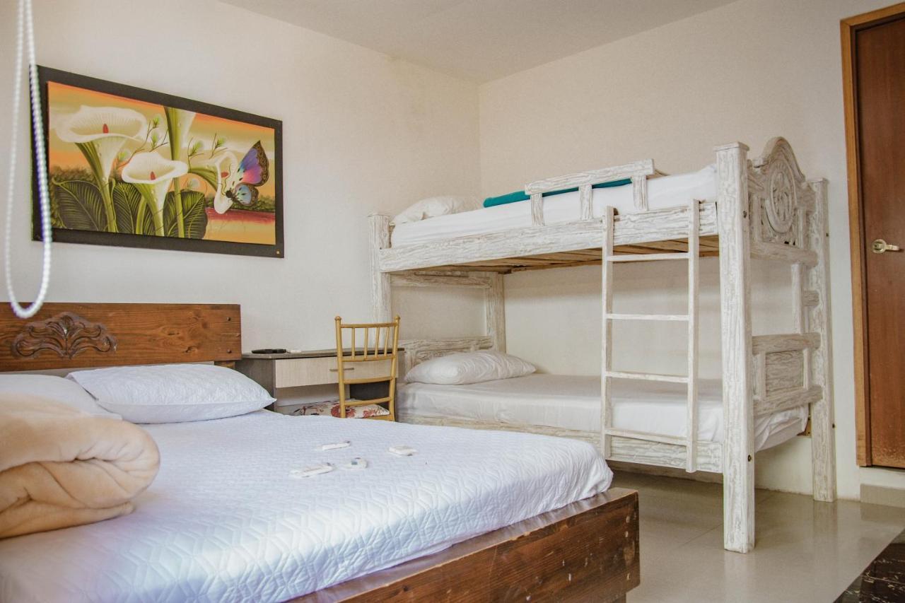 Hotel La Casona De Getsemani Cartagena Exteriör bild